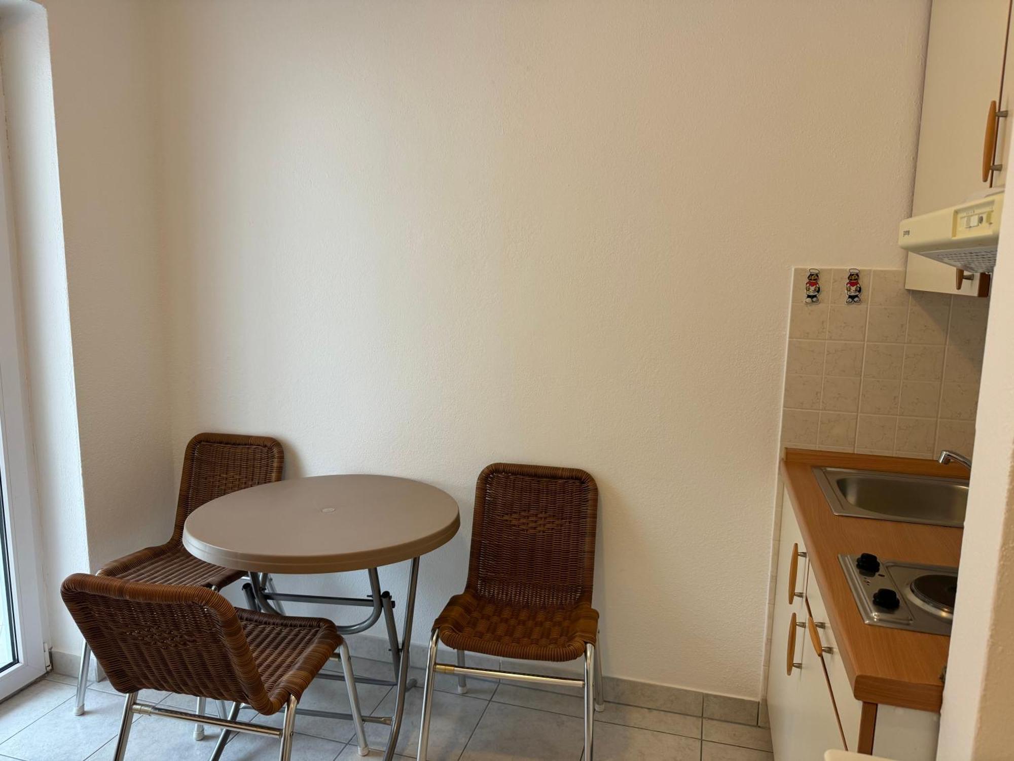 House 100M From The Beach With Free Parking And Breakfast Baska Voda Exterior photo